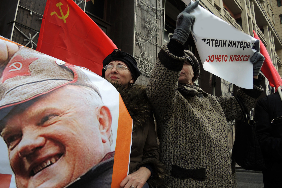 Зюганова посчитали устаревшей декорацией для выборов Путина: КПРФ ищет молодого